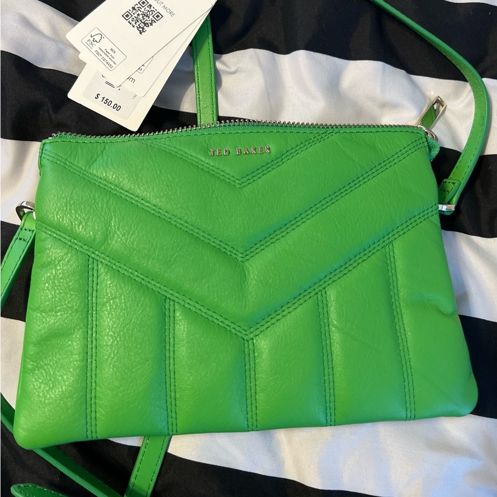 Ted Baker GREEN
QUILTED PUFFER CROSS BODY BAG